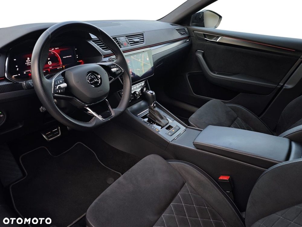 Skoda Superb 2.0 TDI SCR Sportline DSG - 20