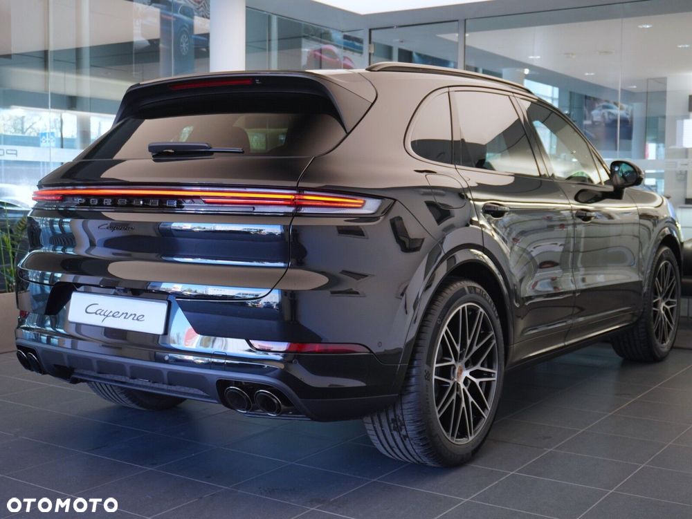 Porsche Cayenne Black Edition - 14