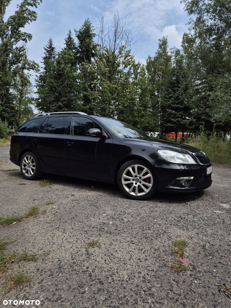 Skoda Octavia 2.0 TDI DPF RS - 7
