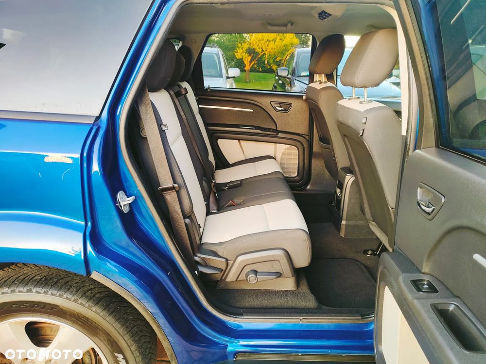 Dodge Journey 2.0 CRD SXT - 18