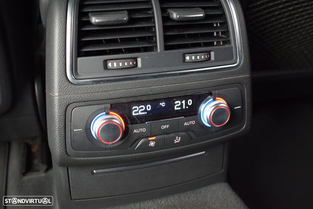 Audi A6 Avant 2.0 TDi Exclusive S tronic - 34