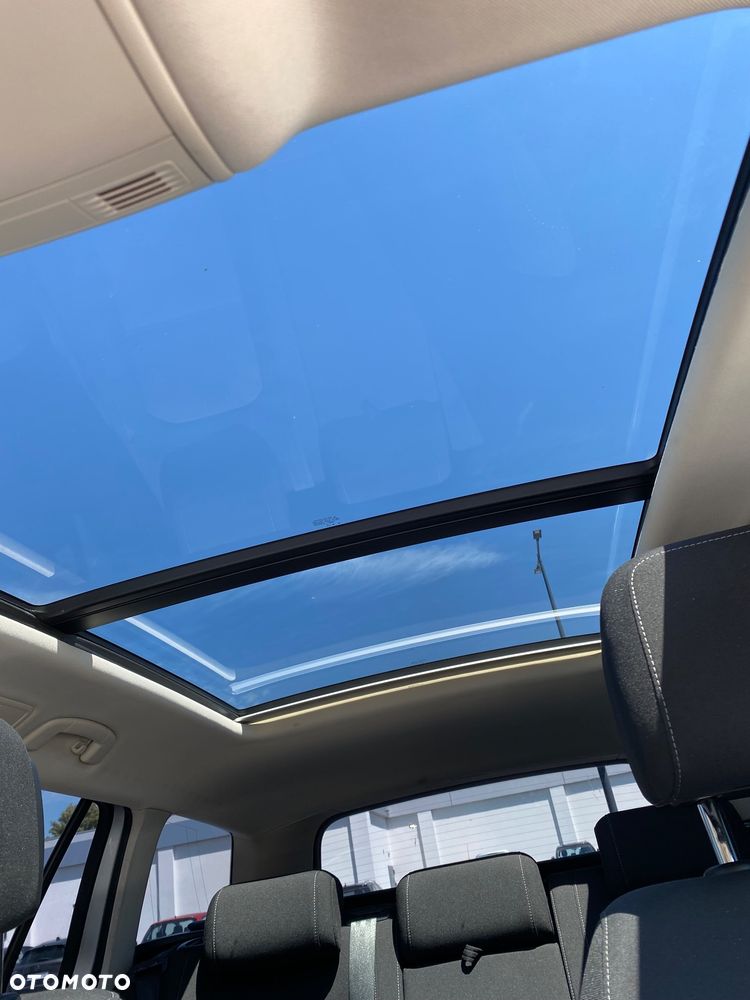 Volkswagen Passat - 10