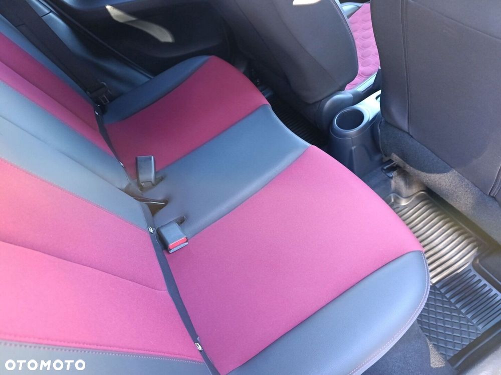 Toyota Aygo X - 21