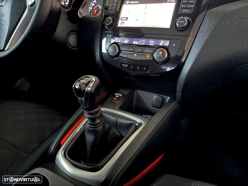 Nissan Qashqai 1.5 dCi Tekna Sport 18 360 - 46