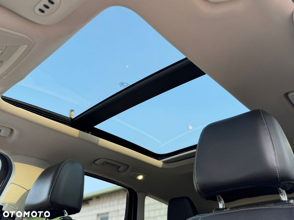 Ford Kuga - 18