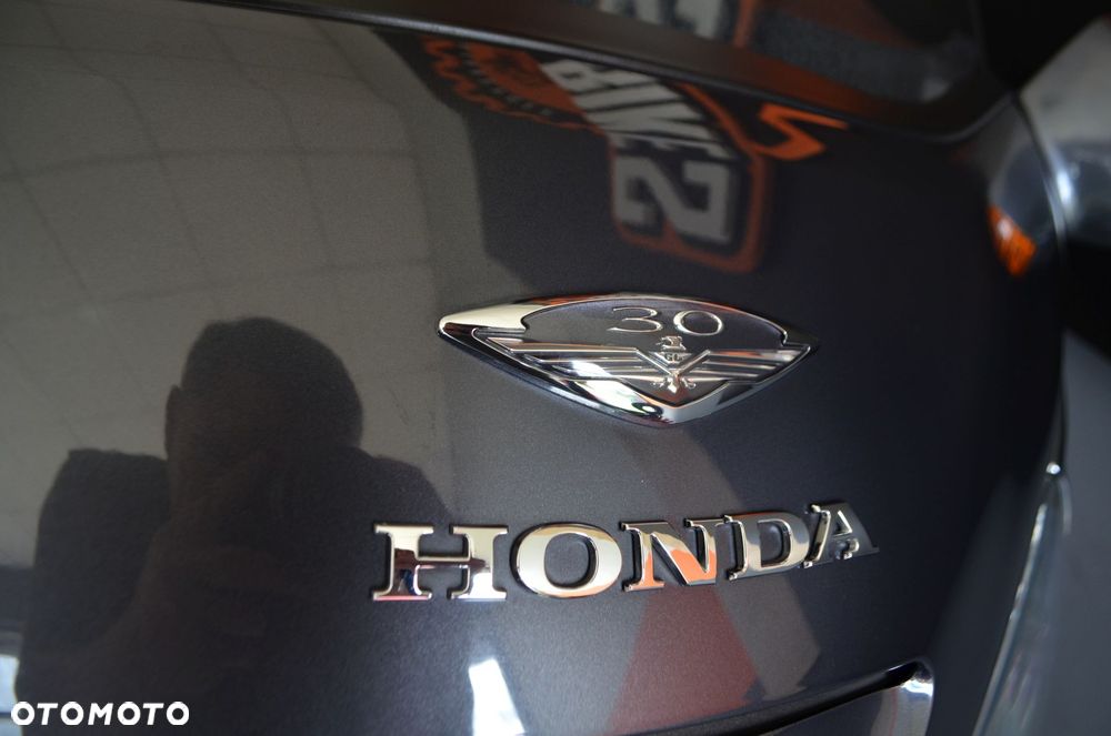 Honda GL - 6