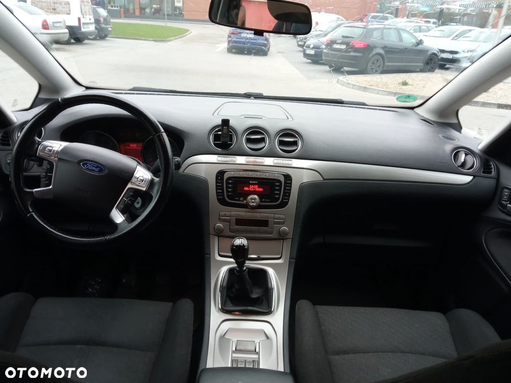 Ford S-Max 2.0 TDCi DPF Business Edition - 20