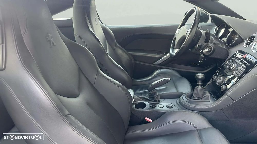Peugeot RCZ 1.6 THP SE Black Yearling - 10