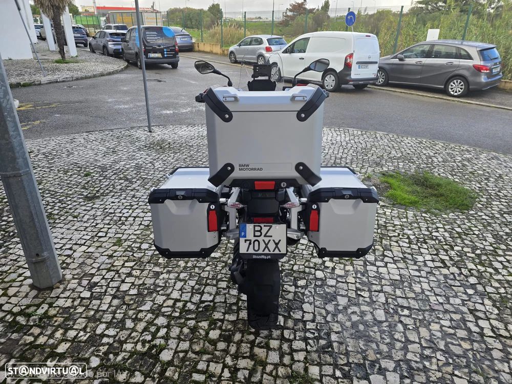 BMW R 1300 GS Adventure Trophy - 8