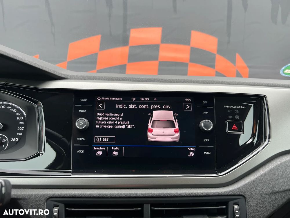 Volkswagen Polo 1.6 TDI SCR Highline - 19