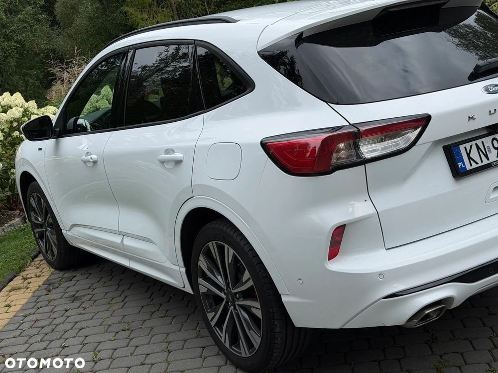 Ford Kuga 2.5 Duratec FHEV 4x4 ST-LINE X - 8