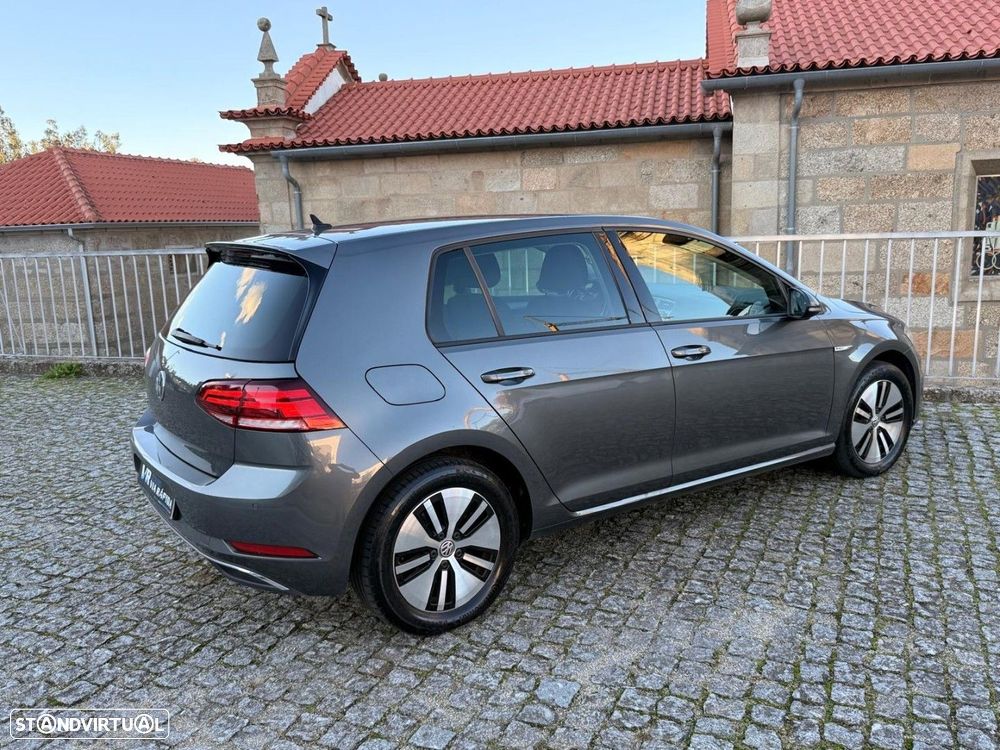 VW e-Golf AC/DC - 27