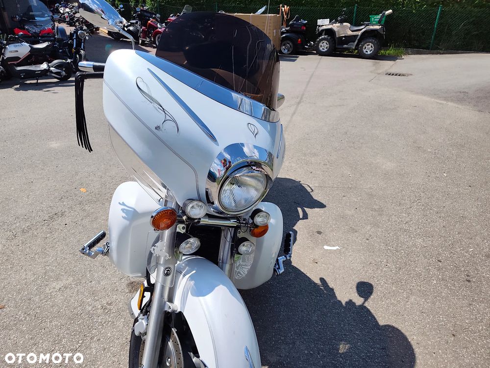 Yamaha Venture - 8