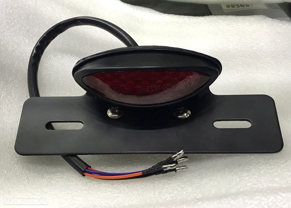 suporte matrícula universal com luz de presença café racer scrambler etc farolim Led com pisca - 5
