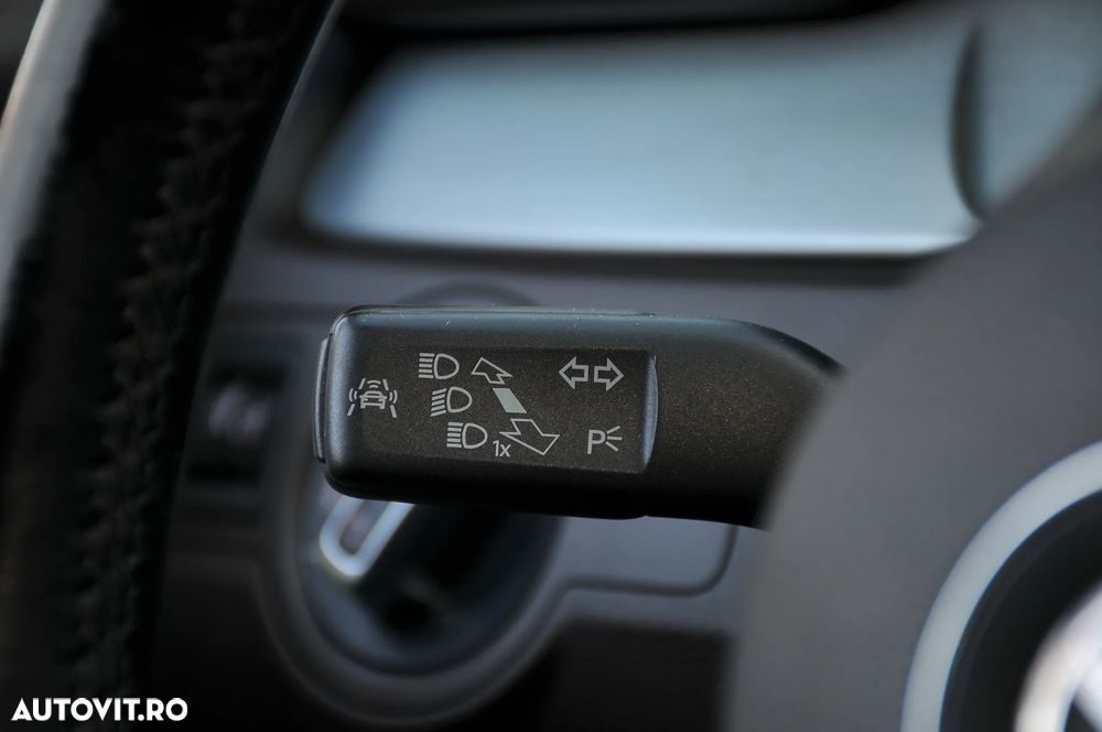 Volkswagen Passat CC - 30