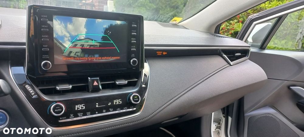 Toyota Corolla 1.8 Hybrid GPF Comfort - 11