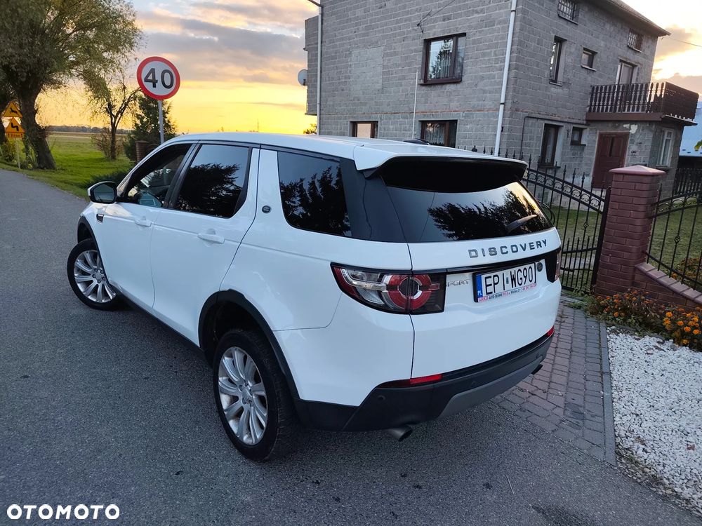Land Rover Discovery 2015 photo 4