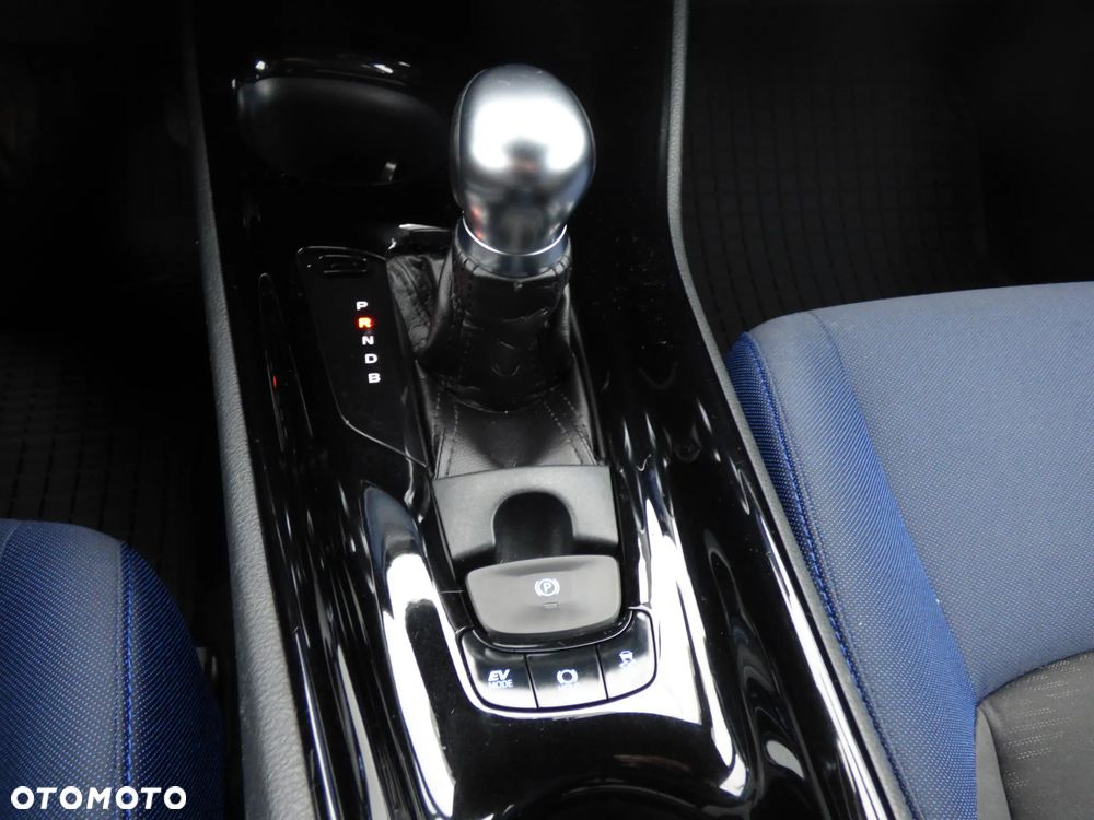 Toyota C-HR Style Selection - 20