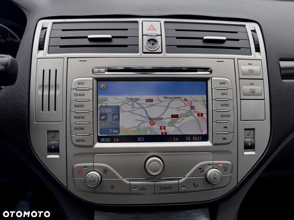 Ford Kuga 2.0 TDCi 4x4 Titanium - 20