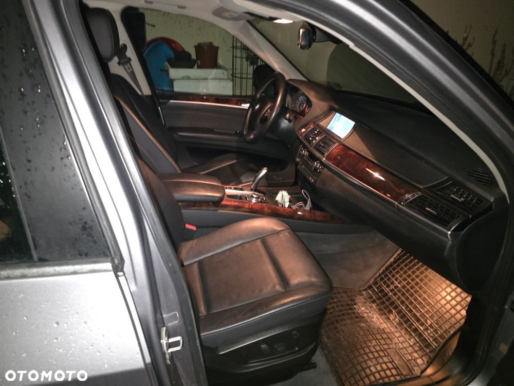 BMW X5 - 11