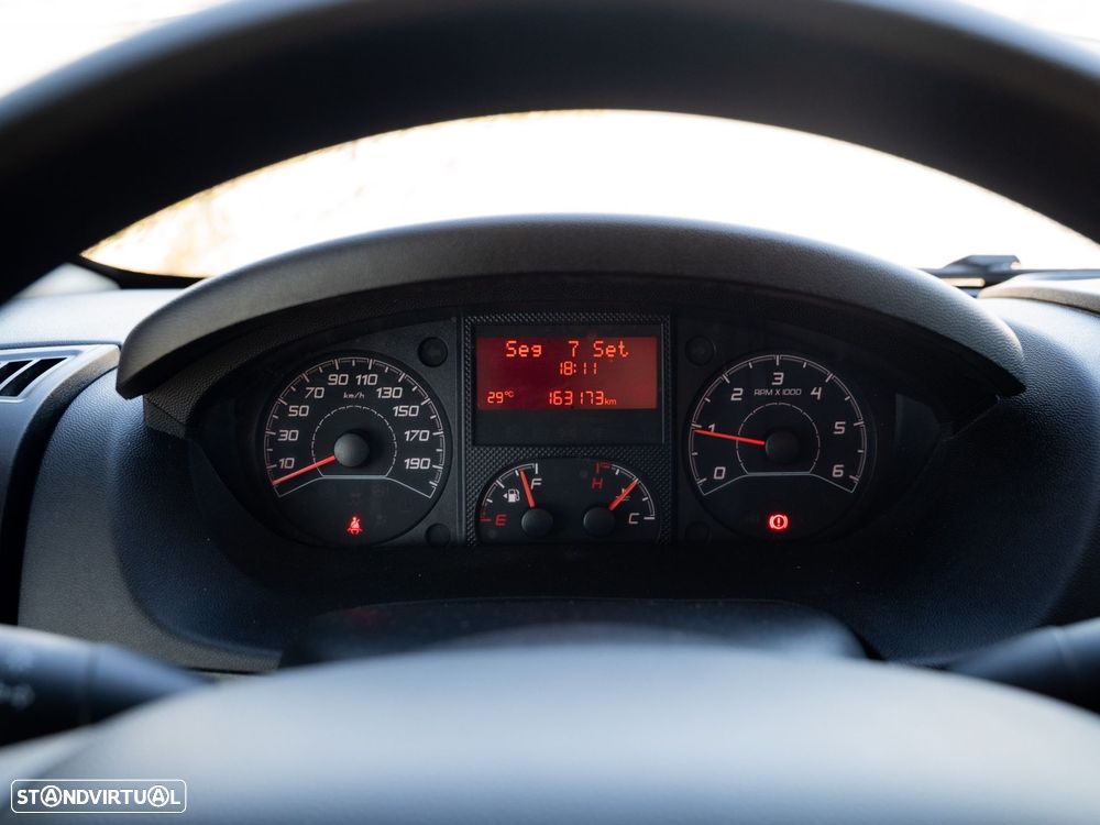 Peugeot Boxer 2.2 BlueHDi 335 L3 CD - 41