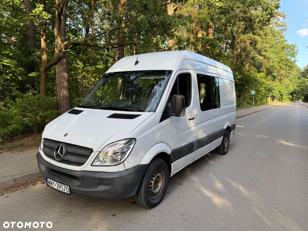 Mercedes-Benz Sprinter - 2