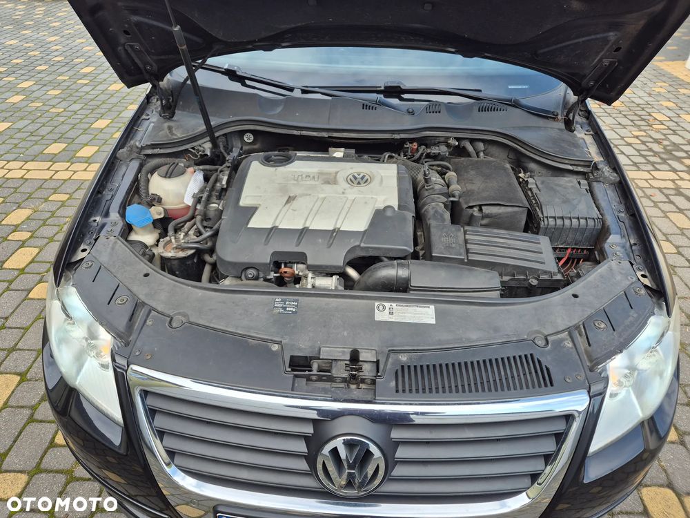 Volkswagen Passat Variant 2.0 TDI SCR (BlueMotion Technology) Comfortline - 15