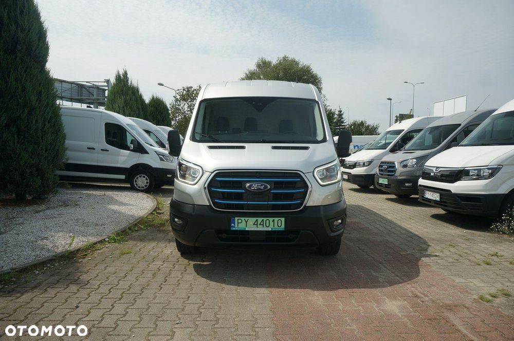 Ford Transit - 3