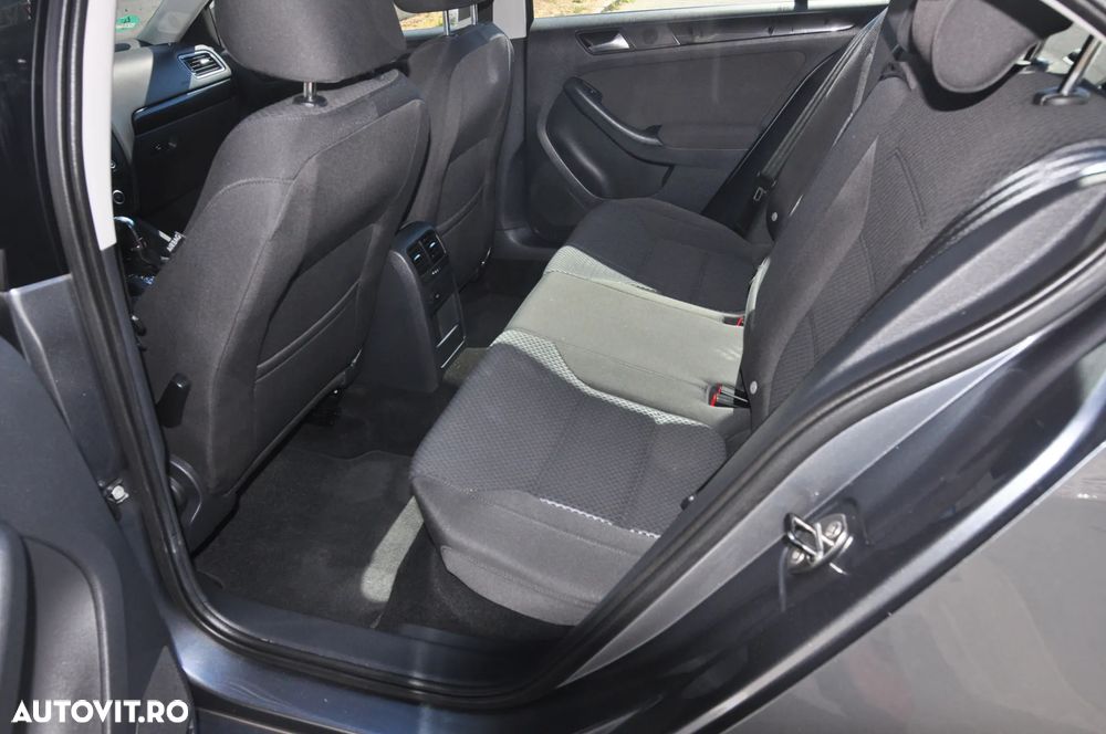 Volkswagen Jetta 1.4 TSI DSG Comfortline - 10