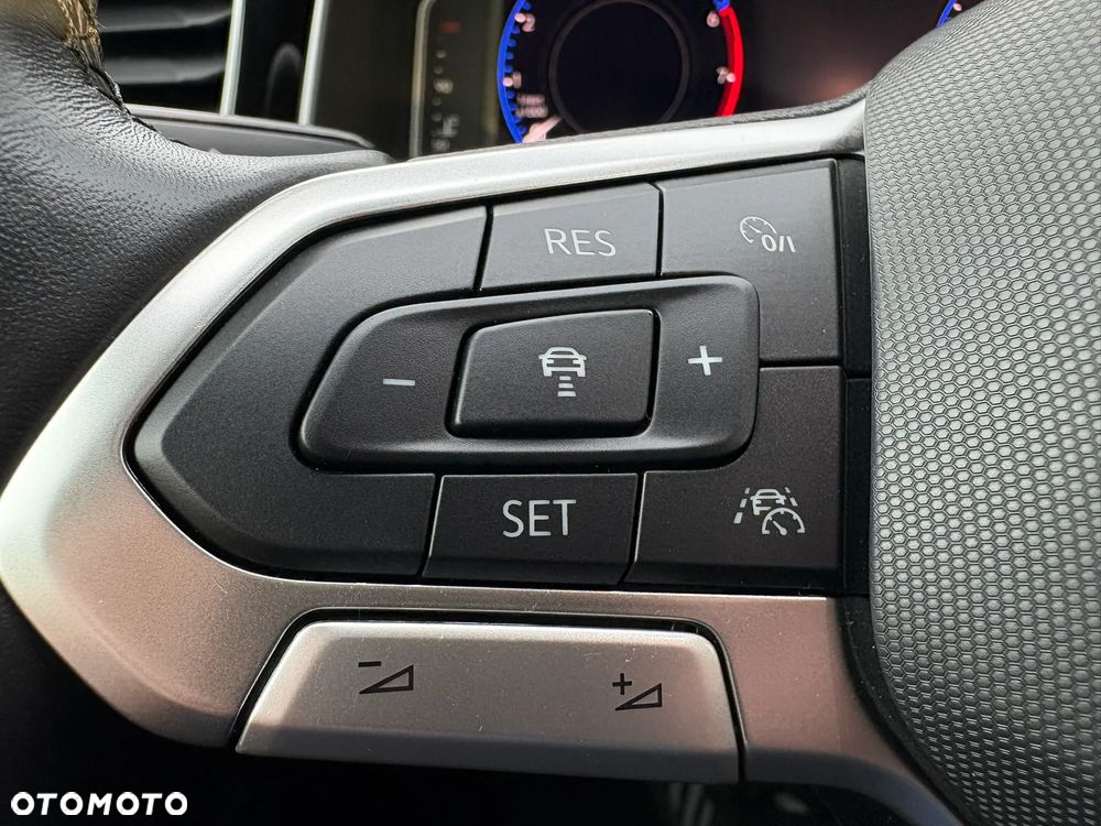 Volkswagen Polo 1.0 TSI OPF DSG R-Line - 13