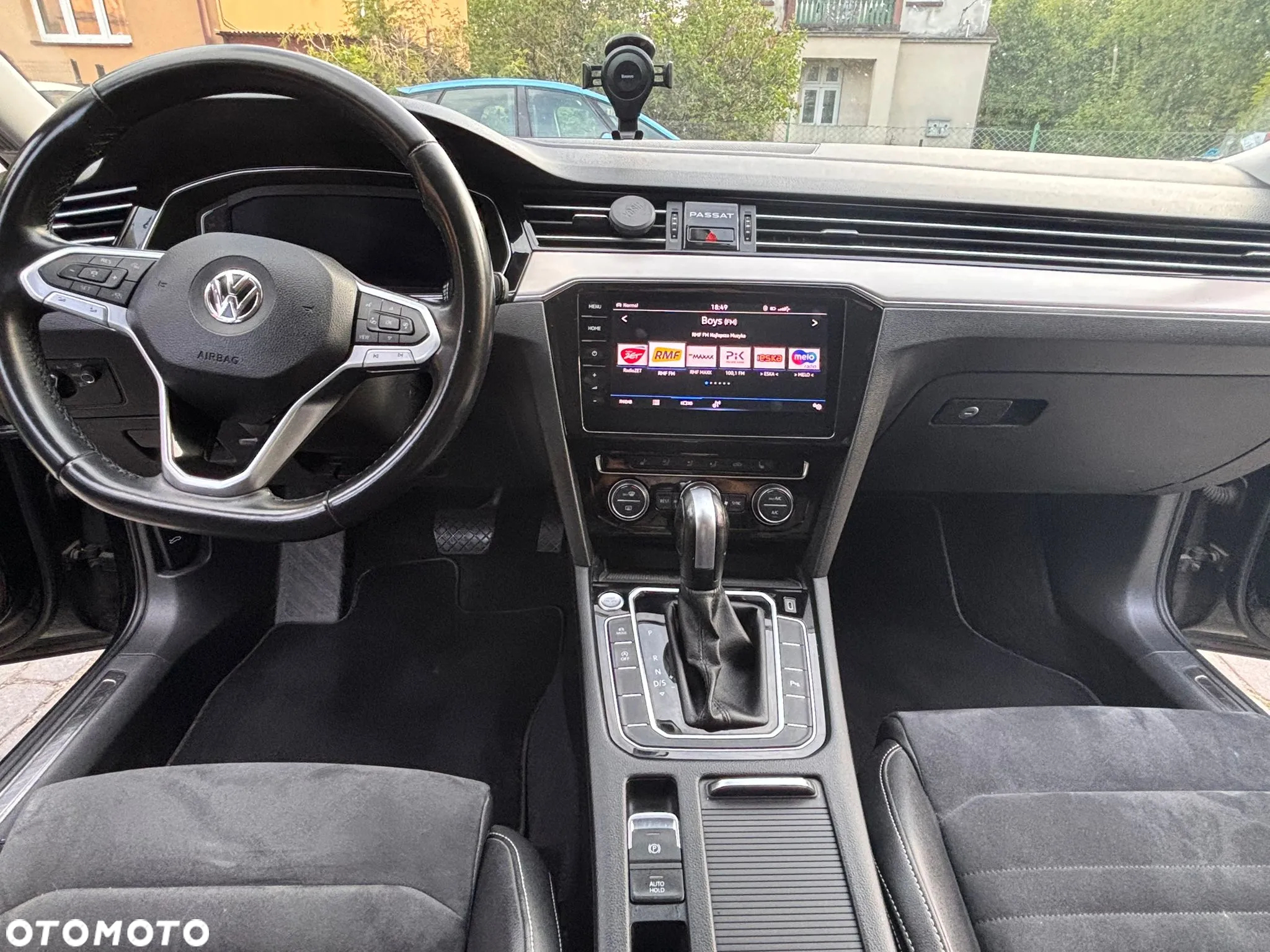 Volkswagen Passat 2.0 TDI Elegance DSG - 17