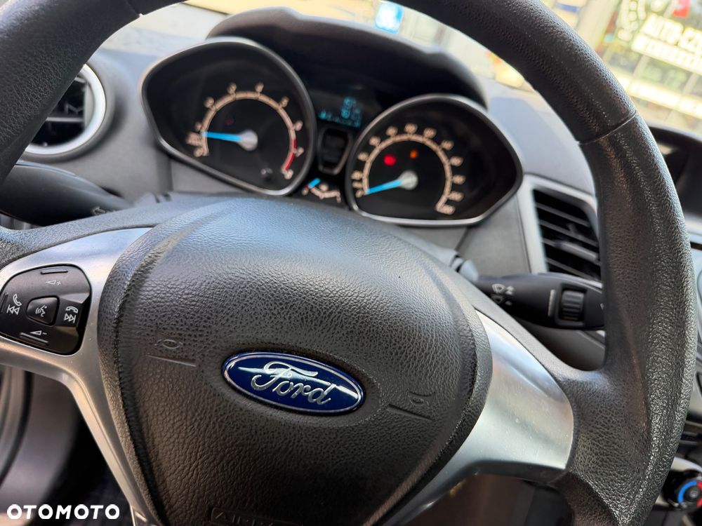 Ford Fiesta 1.25 Titanium - 11