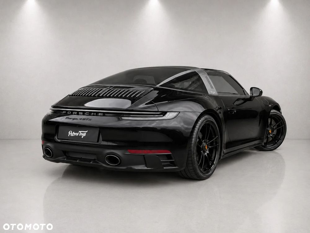 Porsche 911 Targa 4 GTS - 5