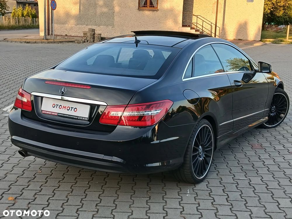Mercedes-Benz Klasa E - 31