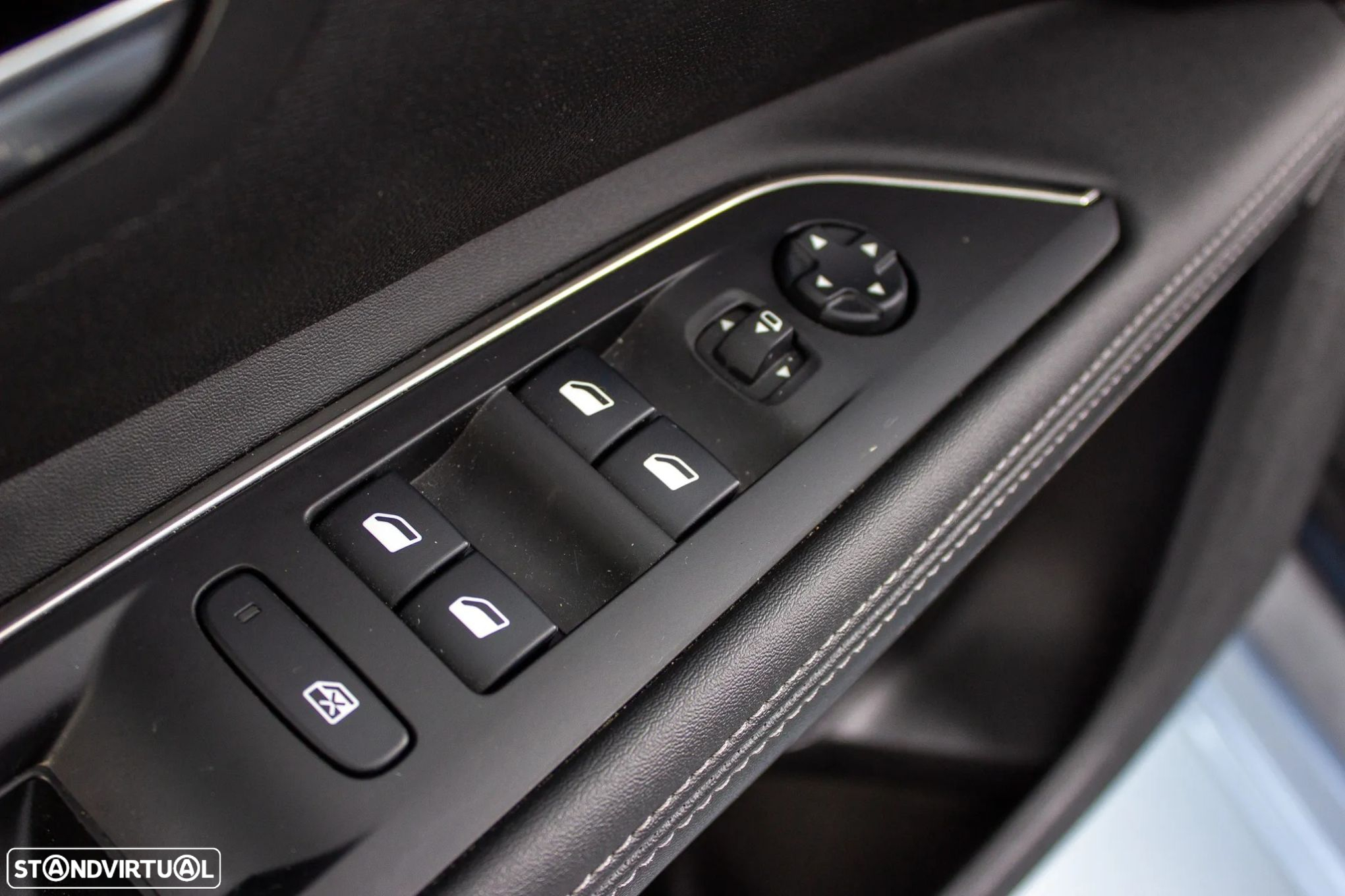 Peugeot 5008 1.5 BlueHDi Allure Pack EAT8 - 21