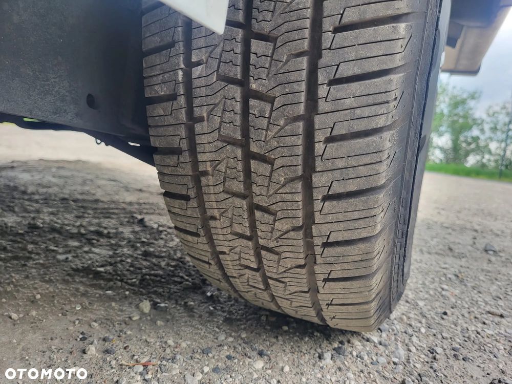 Renault Trafic III 2015r 273 tyś Izoterma chłodnia Mroźnia Sklep Food Truck Agregat zasilanie 230V Trafik - 7