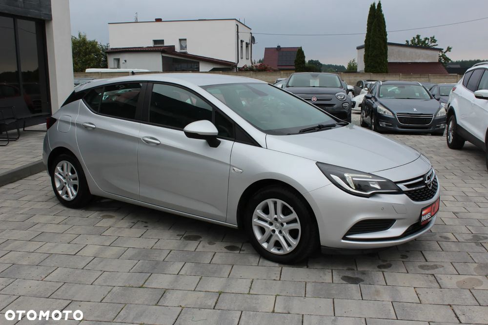 Opel Astra 1.6 D (CDTI) Dynamic - 12