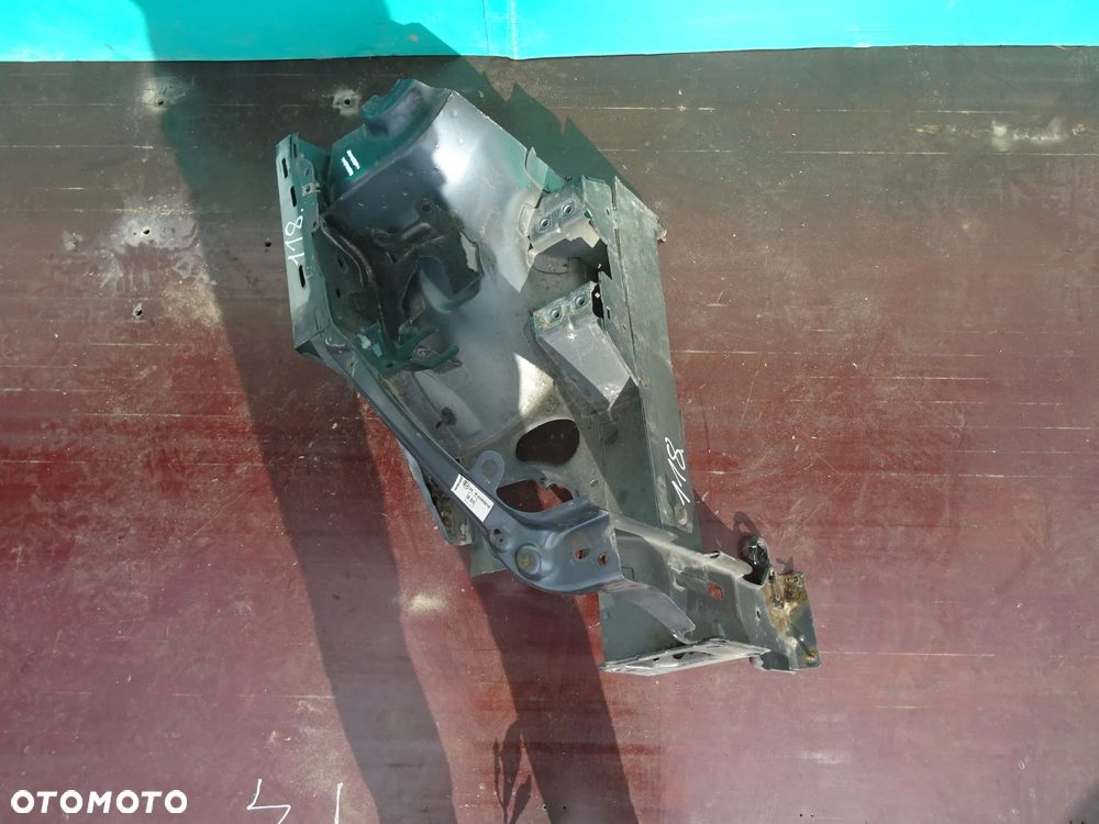 ĆWIARTKA PODŁUŻNICA PRAWY PRZÓD PEUGEOT 307 01-05 NR118 - 1