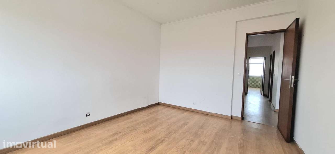 Imóvel T3 em Agualva – Atualmente Arrendado - Grande imagem: 5/20