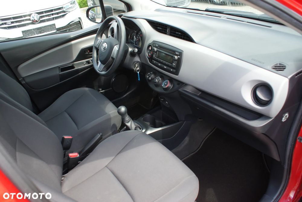 Toyota Yaris - 14
