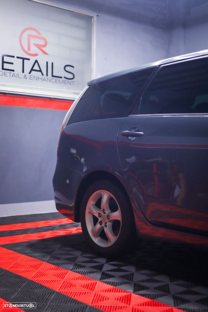 Mitsubishi Grandis 2.0 DI-D Sport - 11