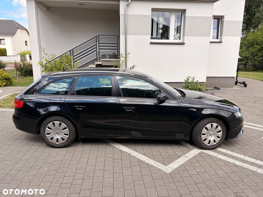 Audi A4 Avant - 8