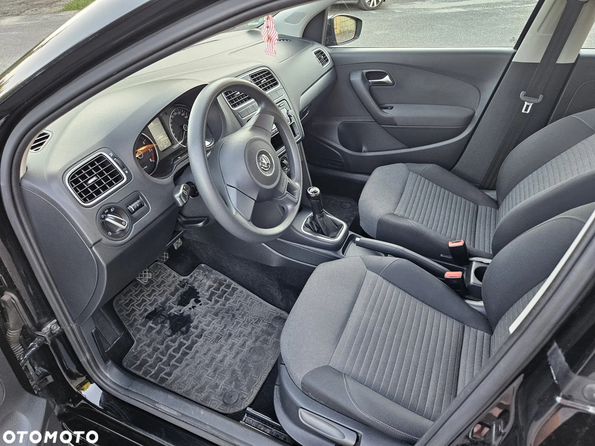 Volkswagen Polo 1.2 TSI Comfortline - 12