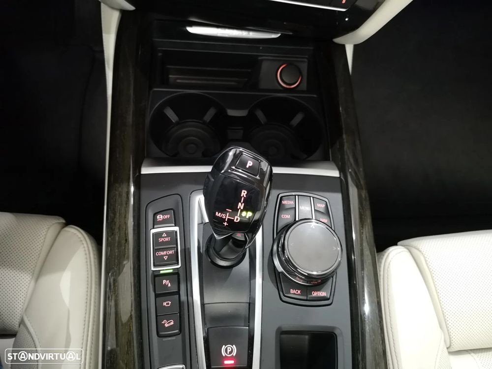 BMW X5 40e xDrive - 37