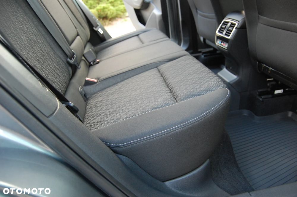Skoda Karoq 2.0 TDI DSG Selection - 26