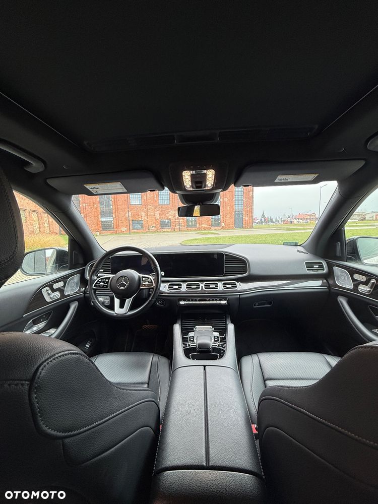 Mercedes-Benz GLE - 21