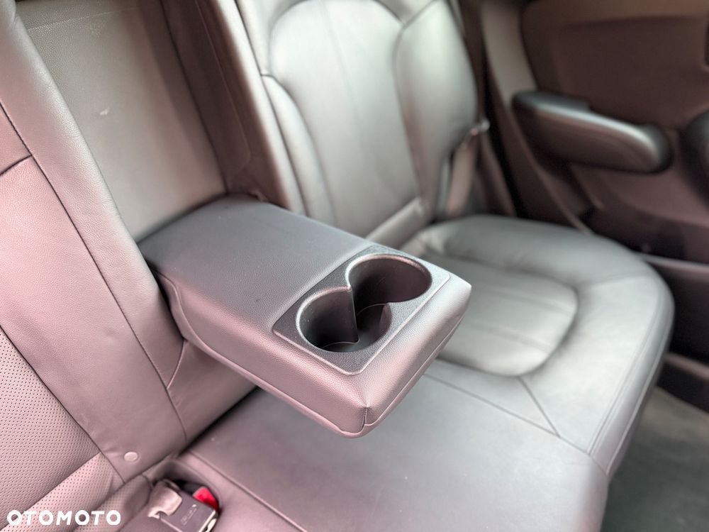 Hyundai ix35 2.0 CRDi 4WD Automatik Premium - 14