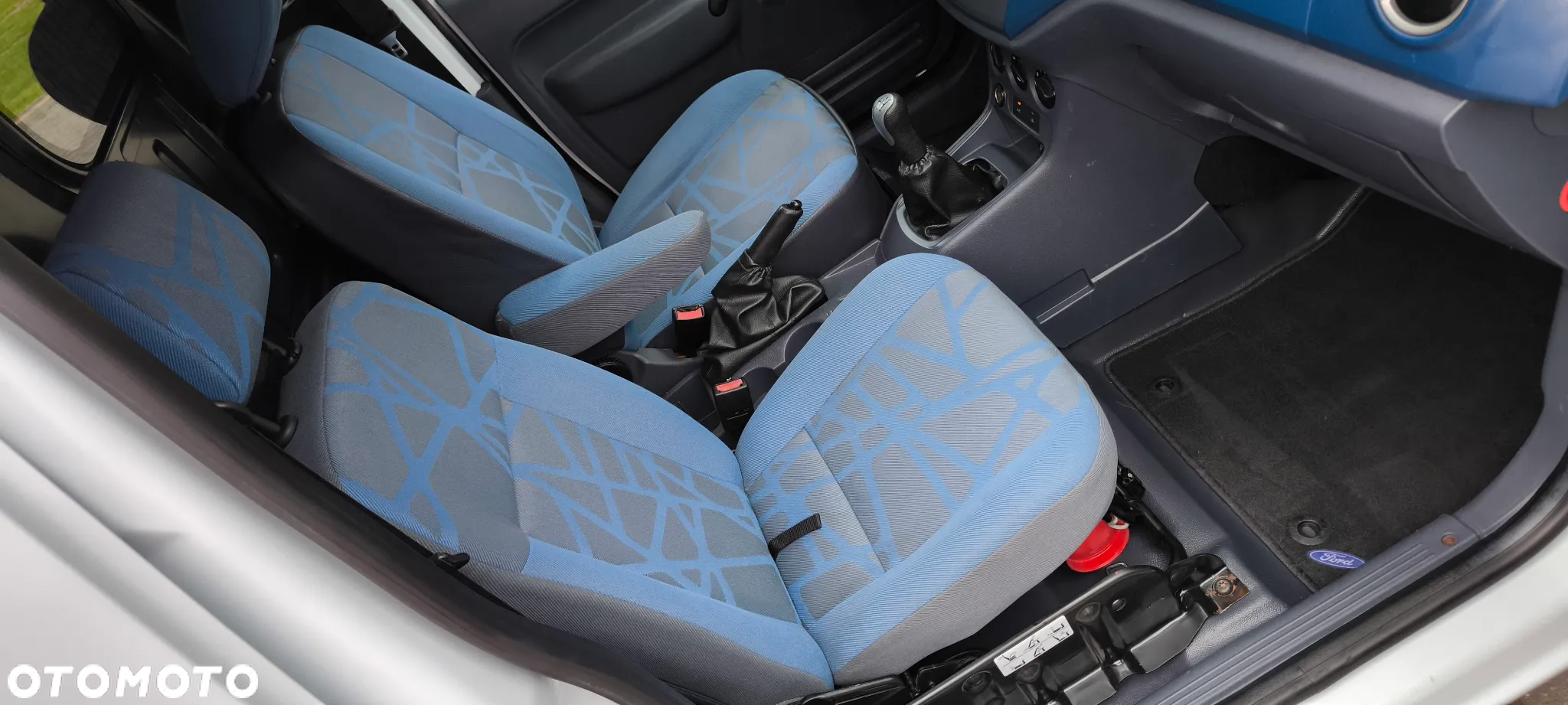 Ford Transit Connect - 20