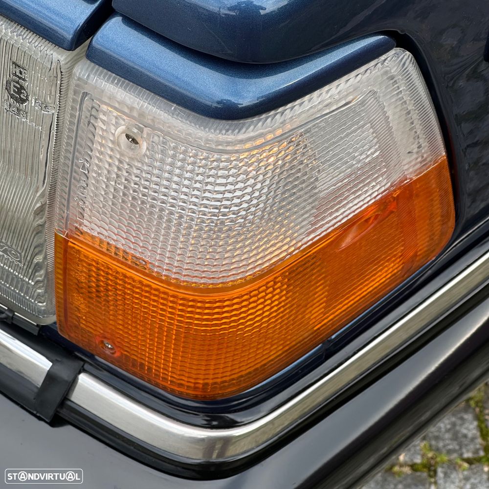 Volvo 245 - 36