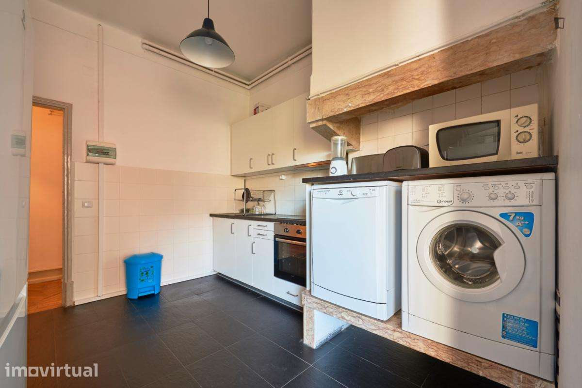 Quarto - localizado em Alameda Lisbon - Grande imagem: 2/26